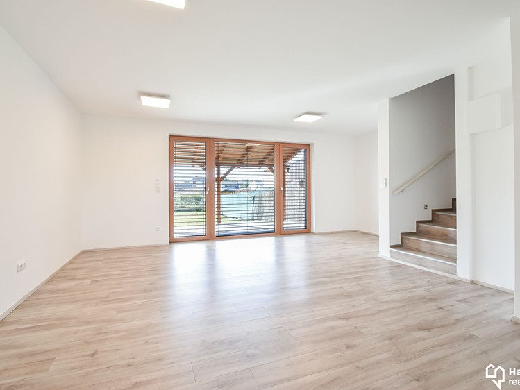 Pronájem rodinného domu 100 m², pozemek 404 m² - foto 4
