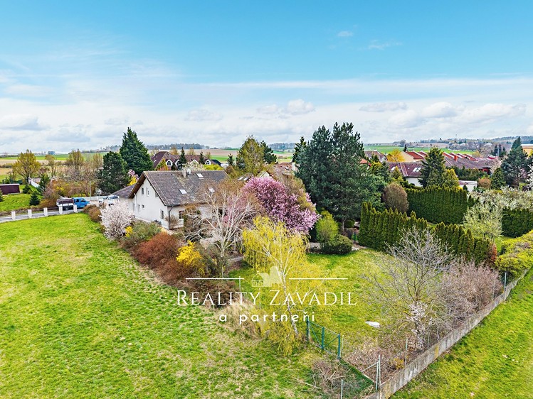 Pronájem rodinného domu 271 m², pozemek 1 382 m² - foto 5