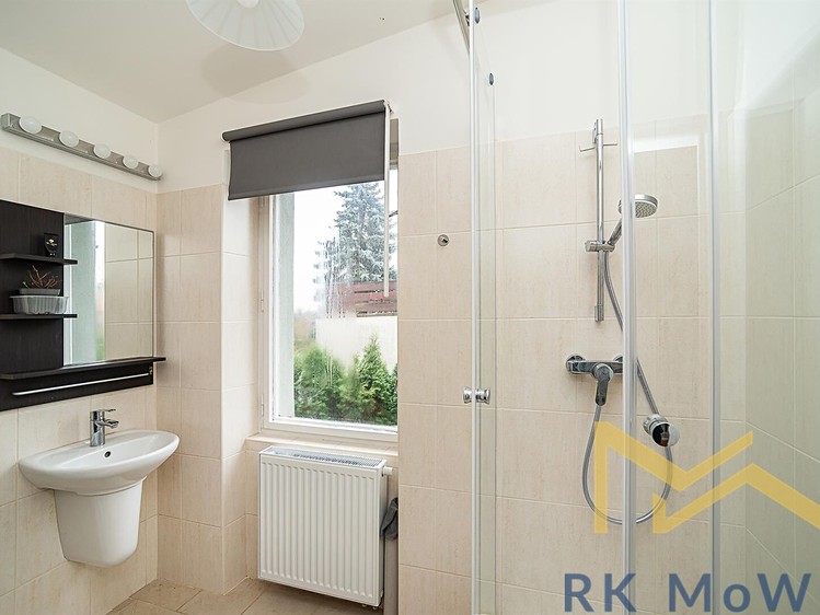 Pronájem rodinného domu 240 m², pozemek 483 m² - foto 7