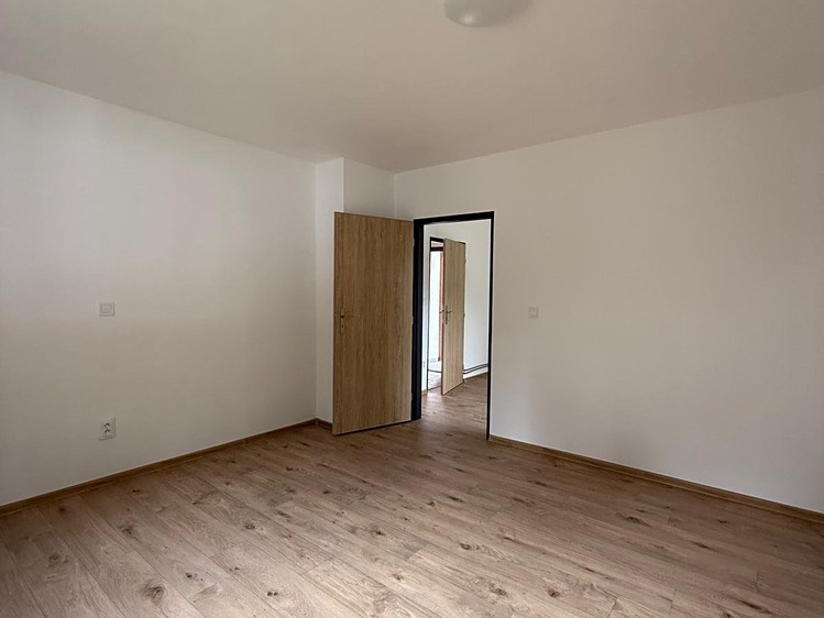 Pronájem  rodinného domu 75 m², pozemek 400 m² - foto 7