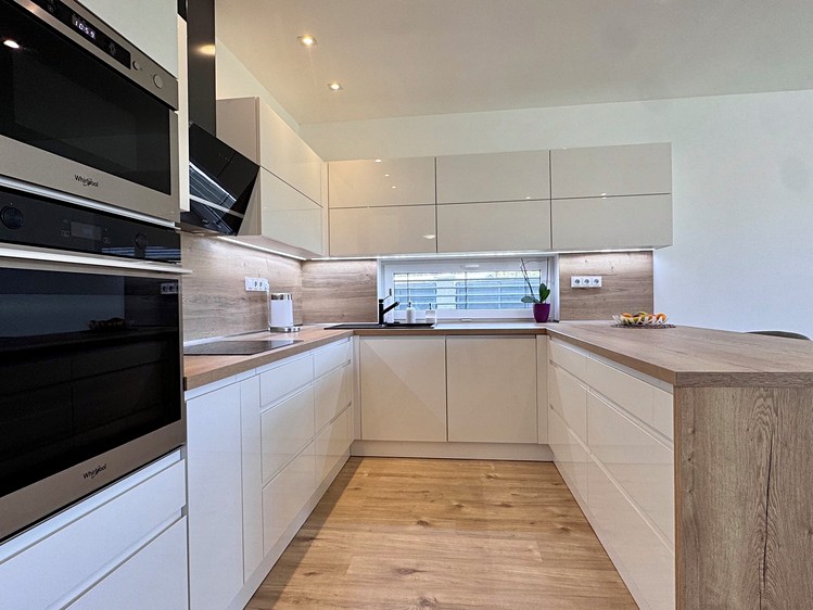 Pronájem rodinného domu 97 m², pozemek 741 m² - foto 6