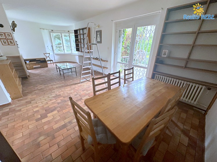 Pronájem vily 280 m², pozemek 1 042 m² - foto 8