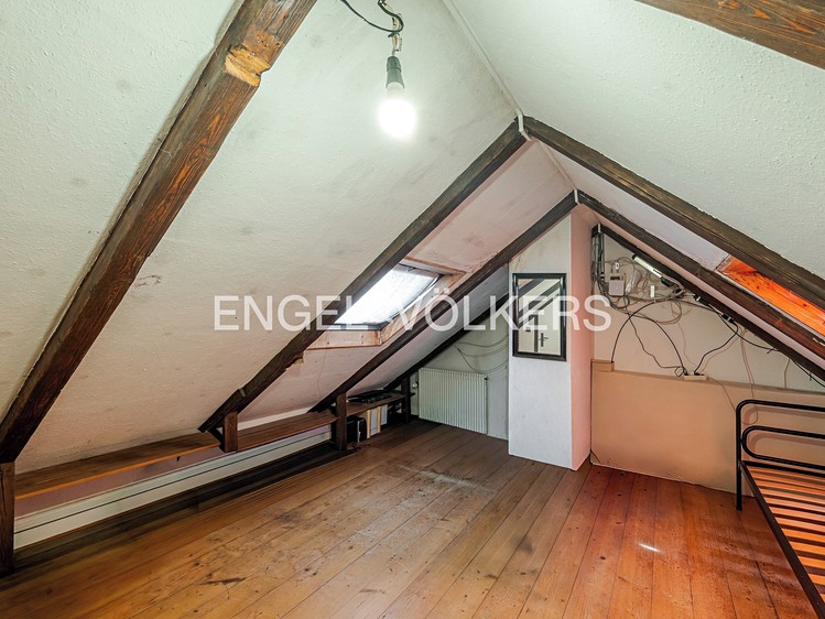 Pronájem vícegeneračního domu 196 m², pozemek 382 m² - foto 8