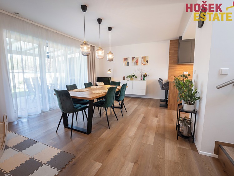 Pronájem  rodinného domu 122 m², pozemek 267 m² - foto 7