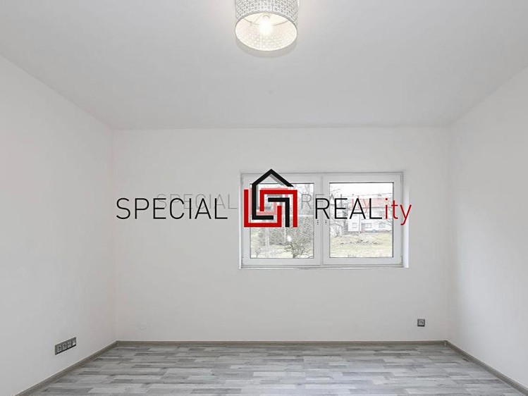 Pronájem  rodinného domu 99 m², pozemek 892 m² - foto 7