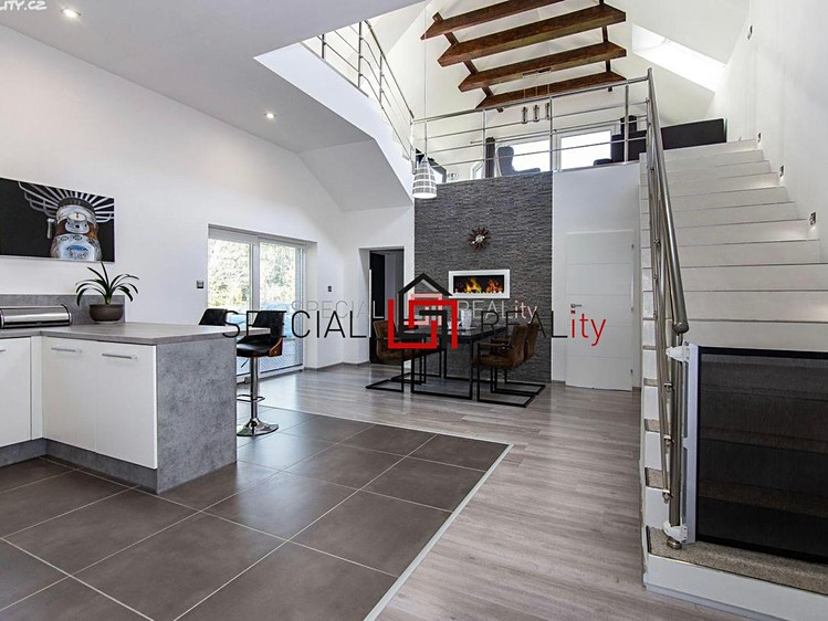 Pronájem  rodinného domu 99 m², pozemek 892 m² - foto 5