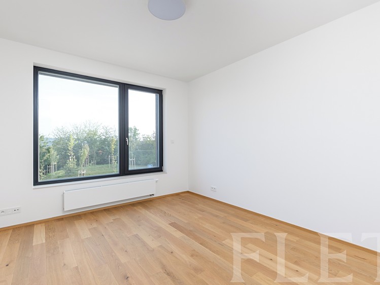 Pronájem rodinného domu 217 m², pozemek 108 m² - foto 5