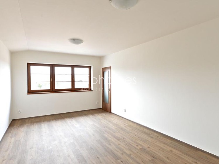 Pronájem vily 250 m², pozemek 520 m² - foto 7