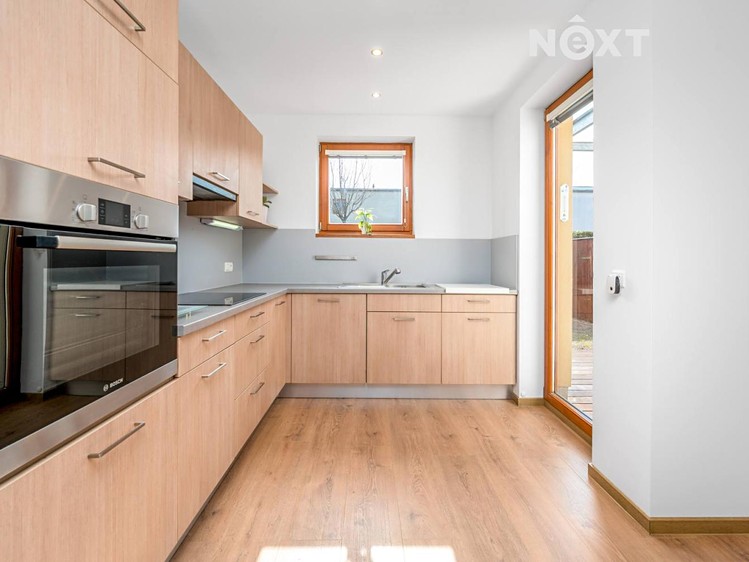 Pronájem  rodinného domu 124 m², pozemek 183 m² - foto 8