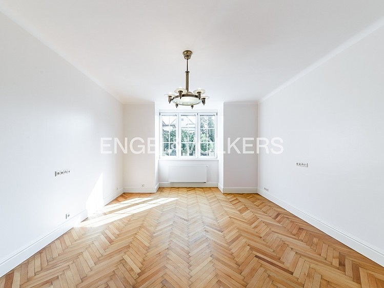 Pronájem rodinného domu 222 m², pozemek 387 m² - foto 3