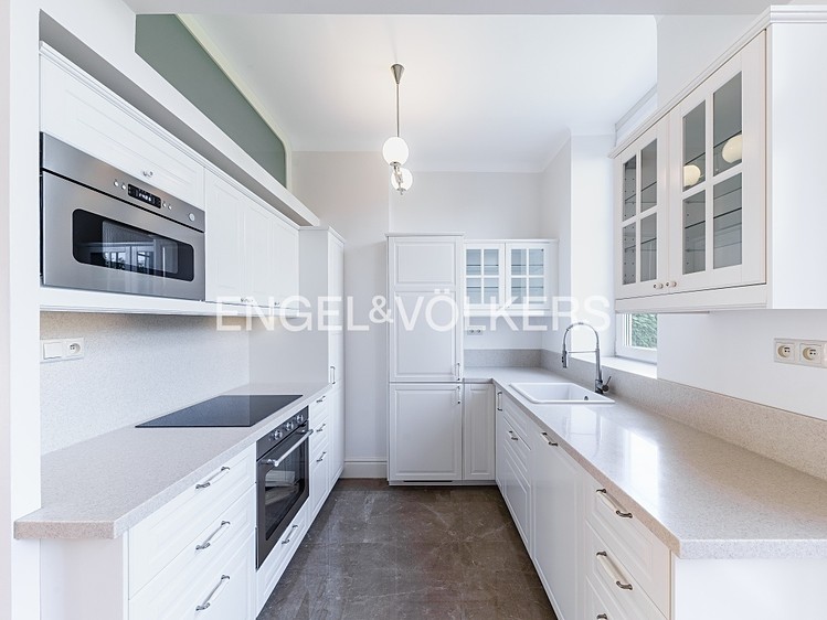 Pronájem rodinného domu 222 m², pozemek 387 m² - foto 5