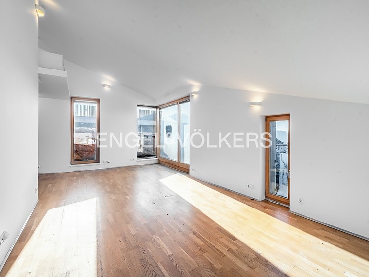 Pronájem rodinného domu 140 m², pozemek 154 m² - foto 2