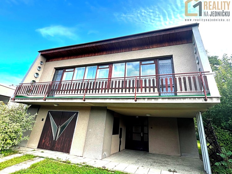 Pronájem rodinného domu 160 m², pozemek 400 m² - foto 1
