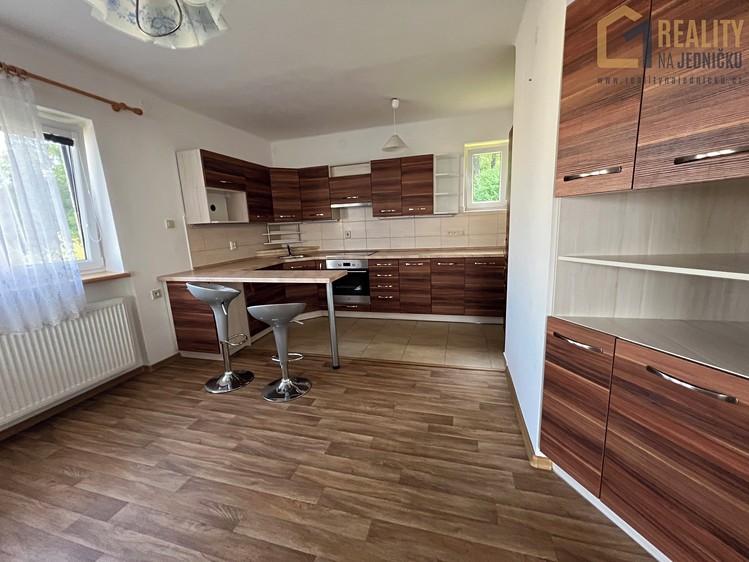 Pronájem rodinného domu 160 m², pozemek 400 m² - foto 7