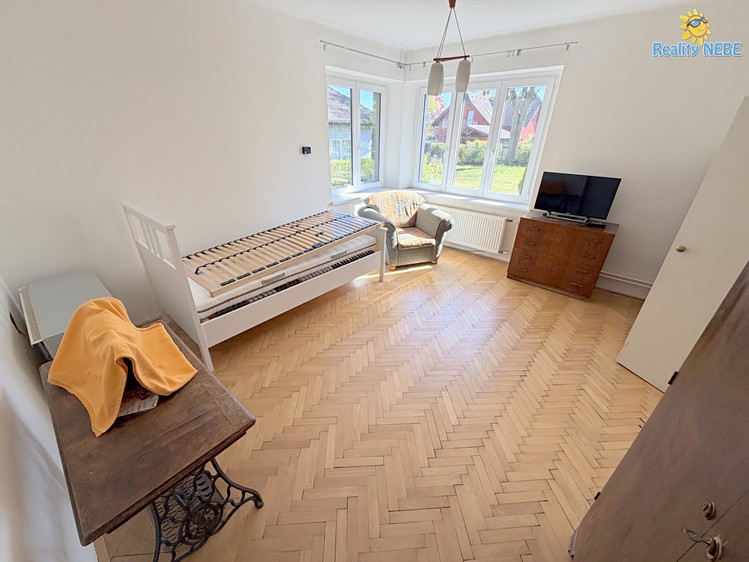 Pronájem rodinného domu 150 m², pozemek 1 633 m² - foto 8