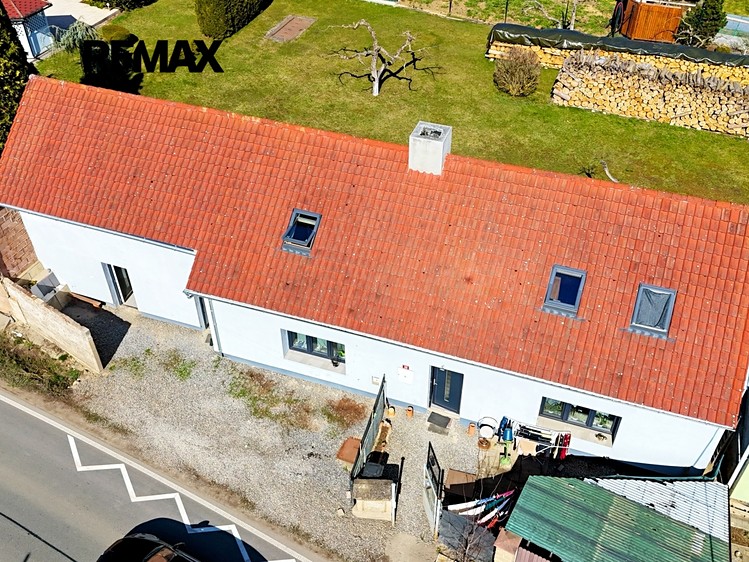 Pronájem rodinného domu 164 m², pozemek 190 m² - foto 2