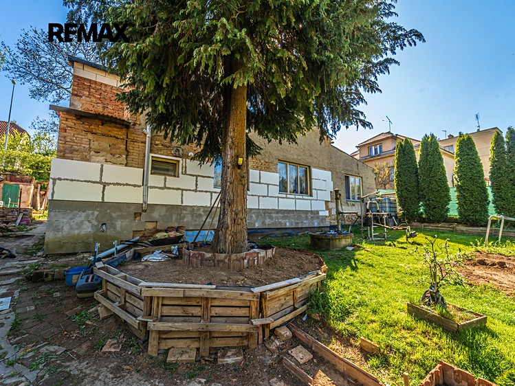 Pronájem vícegeneračního domu 195 m², pozemek 862 m² - foto 5