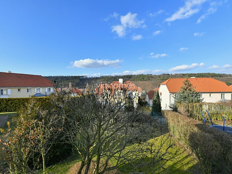 Pronájem vily 197 m², pozemek 408 m² - foto 8