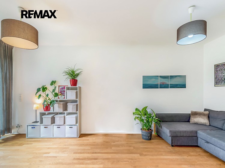 Pronájem rodinného domu 201 m², pozemek 197 m² - foto 5
