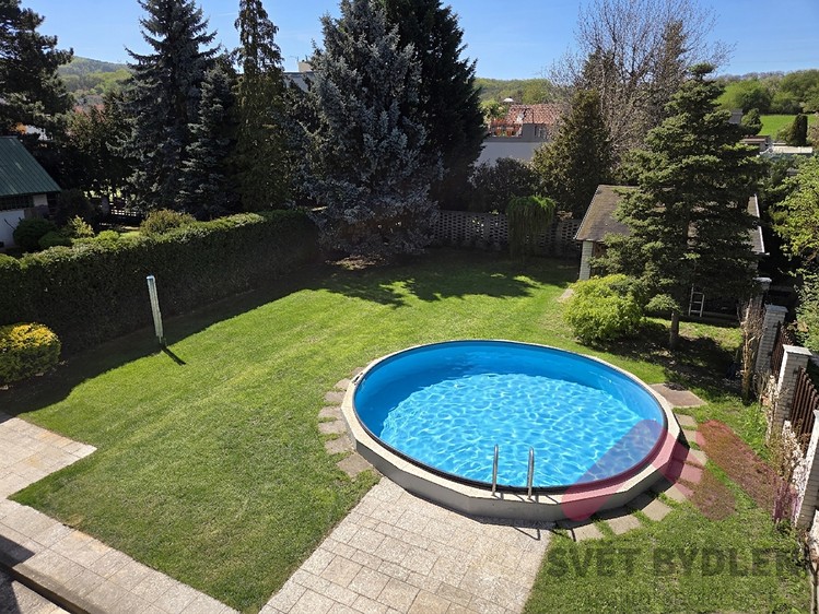 Pronájem rodinného domu 360 m², pozemek 700 m² - foto 8