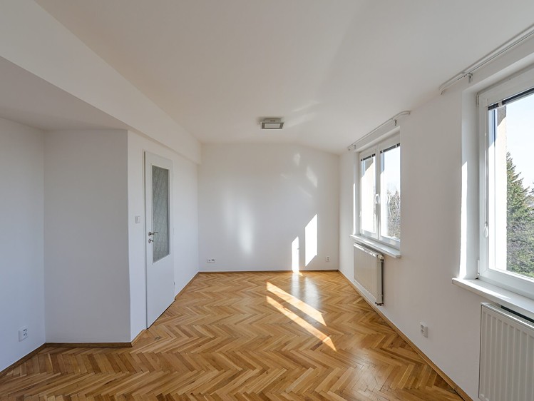 Pronájem rodinného domu 172 m², pozemek 295 m² - foto 4