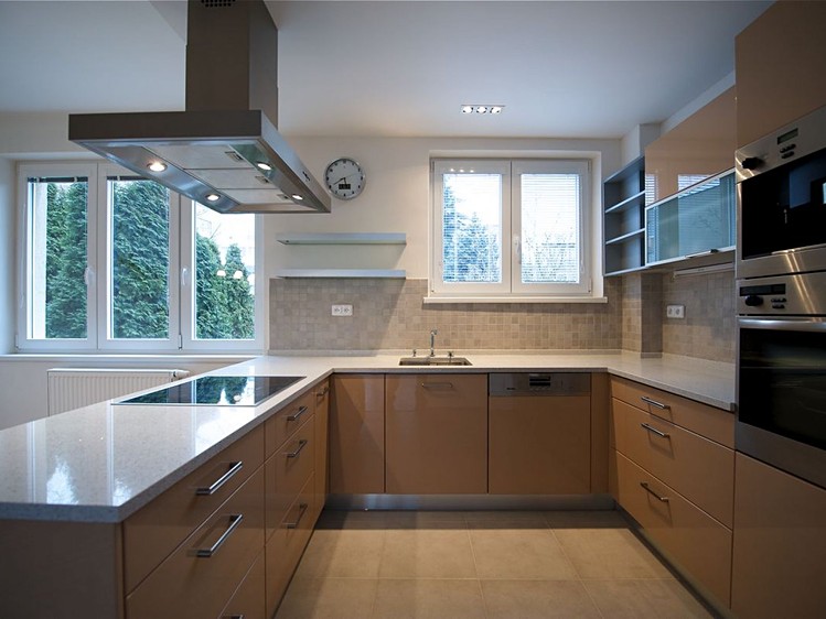 Pronájem rodinného domu 172 m², pozemek 295 m² - foto 6