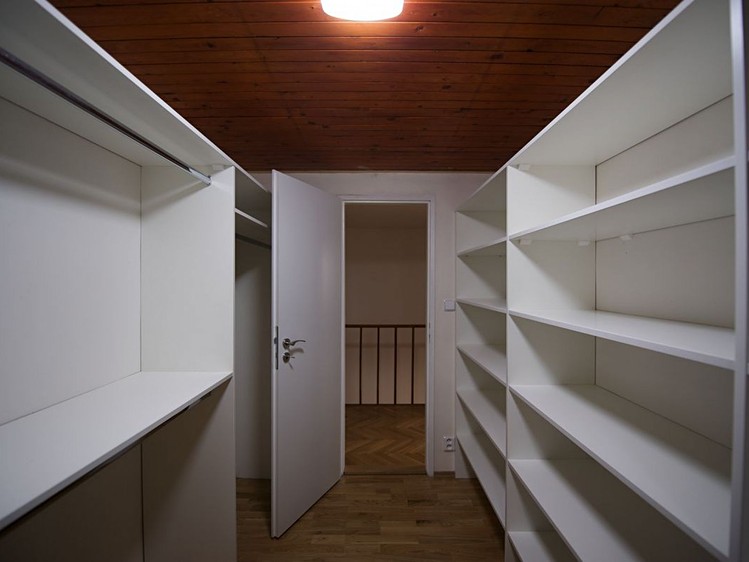 Pronájem rodinného domu 172 m², pozemek 295 m² - foto 8