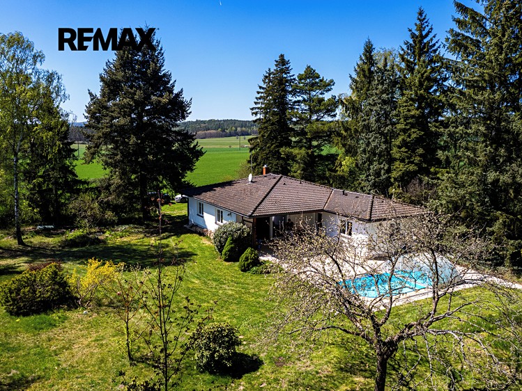 Pronájem  rodinného domu 184 m², pozemek 184 m² - foto 4