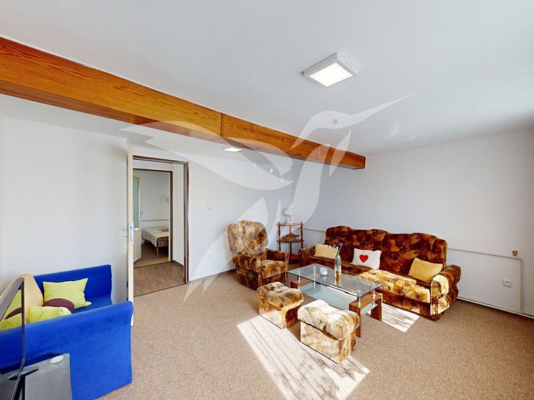 Pronájem rodinného domu 60 m², pozemek 740 m² - foto 1