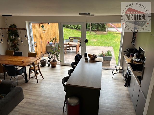Pronájem rodinného domu 144 m², pozemek 255 m² - foto 4