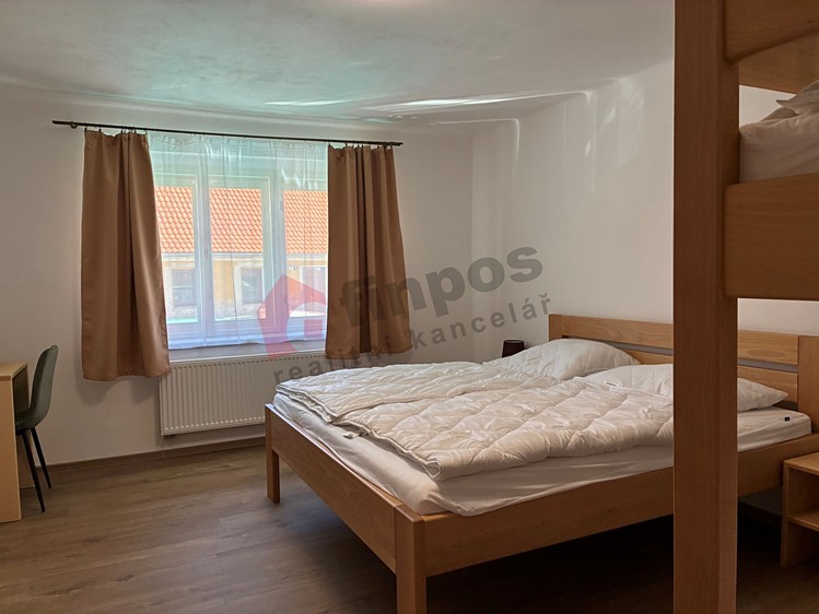 Pronájem rodinného domu 100 m², pozemek 430 m² - foto 8
