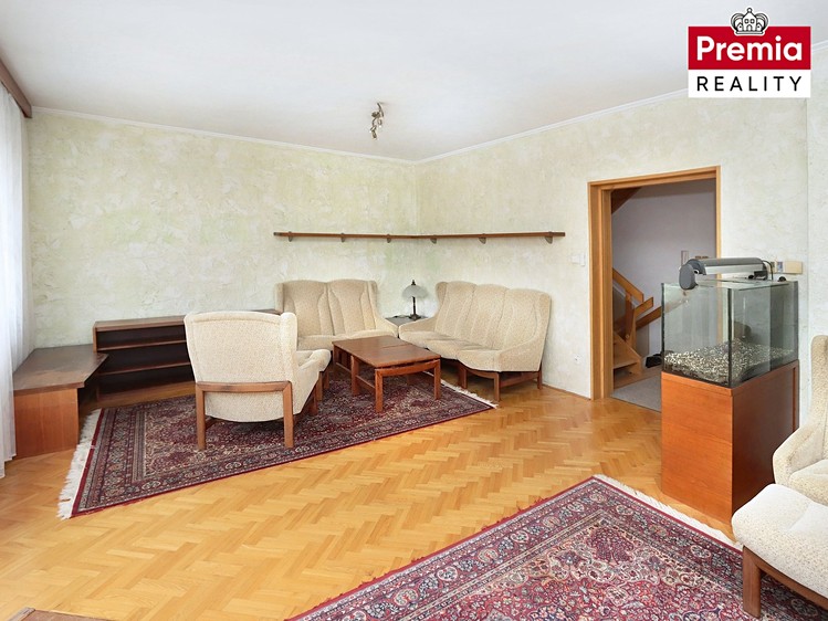 Pronájem rodinného domu 210 m², pozemek 249 m² - foto 6
