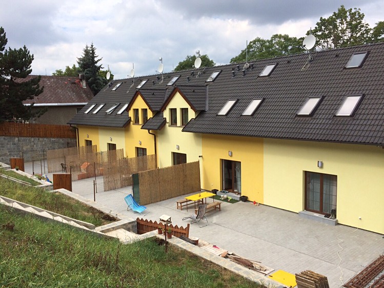 Pronájem rodinného domu 78 m², pozemek 55 m² - foto 2