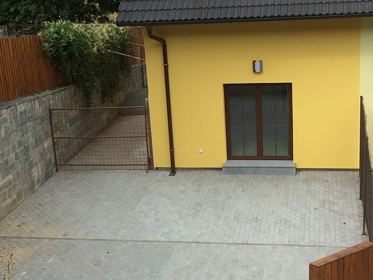 Pronájem rodinného domu 78 m², pozemek 55 m² - foto 4