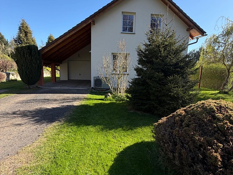 Pronájem rodinného domu 130 m², pozemek 1 783 m² - foto 2