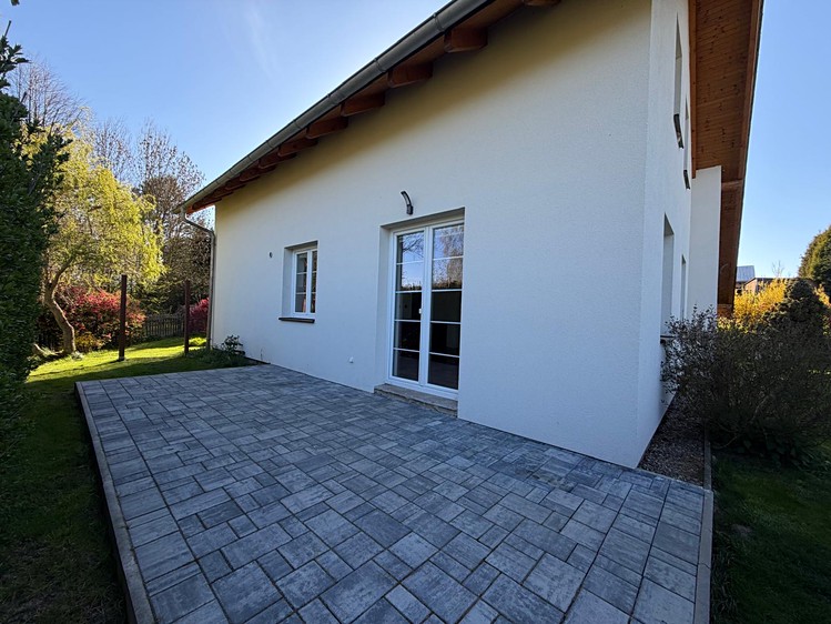 Pronájem rodinného domu 130 m², pozemek 1 783 m² - foto 4