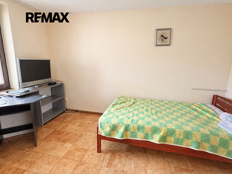 Pronájem rodinného domu 161 m², pozemek 295 m² - foto 6