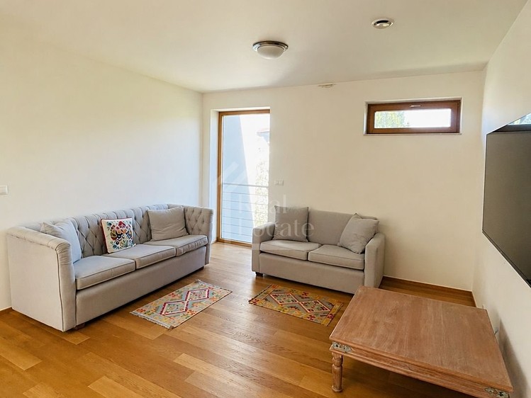 Pronájem rodinného domu 350 m², pozemek 850 m² - foto 5