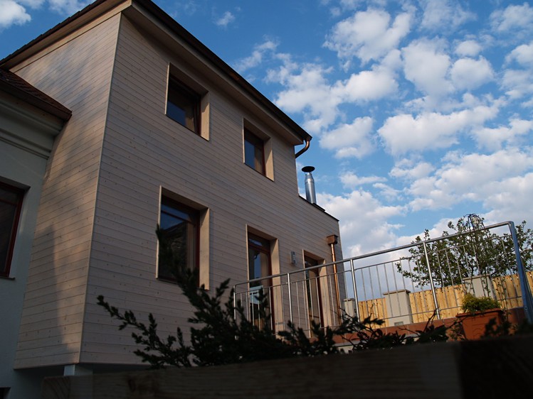 Pronájem rodinného domu 351 m², pozemek 225 m² - foto 4