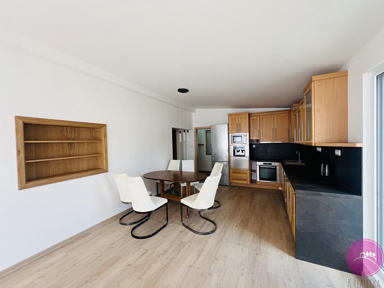 Pronájem rodinného domu 100 m², pozemek 150 m² - foto 2