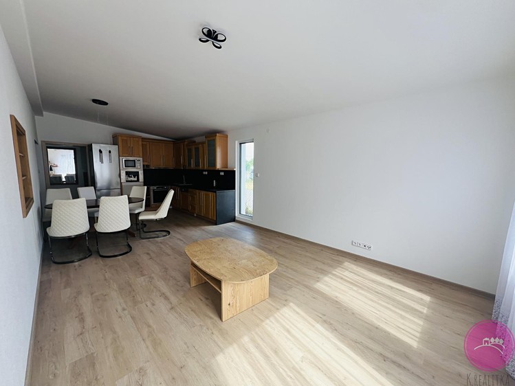 Pronájem rodinného domu 100 m², pozemek 150 m² - foto 5