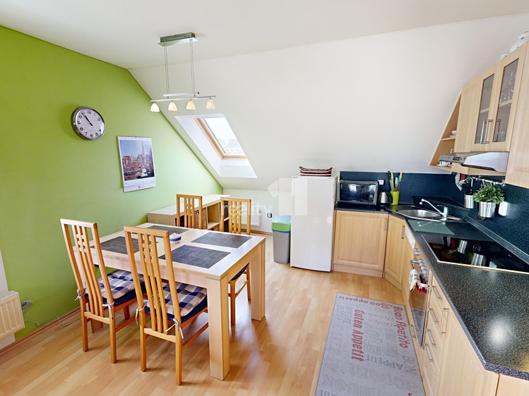Pronájem  vily 212 m², pozemek 958 m² - foto 3