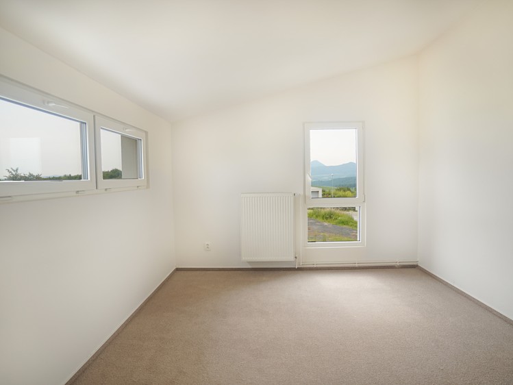 Pronájem rodinného domu 96 m², pozemek 370 m² - foto 8