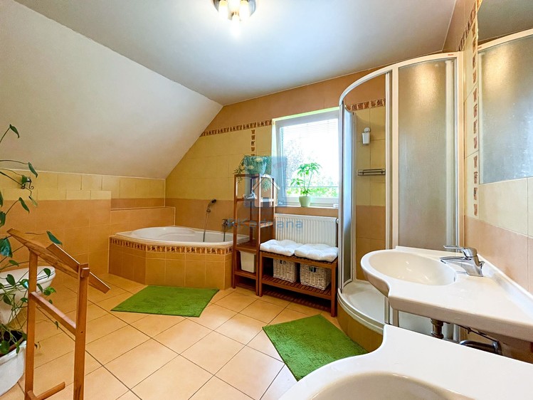 Pronájem  rodinného domu 121 m², pozemek 121 m² - foto 7