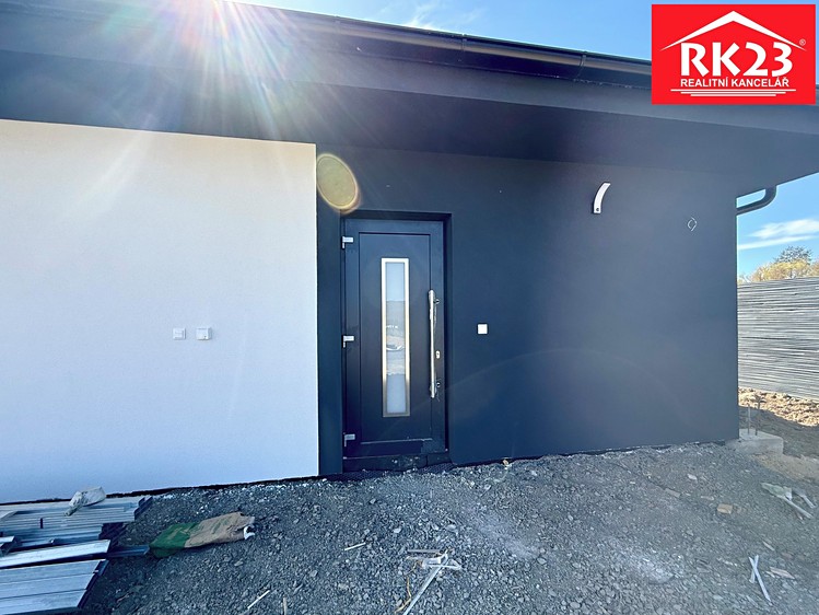 Pronájem rodinného domu 150 m², pozemek 800 m² - foto 5