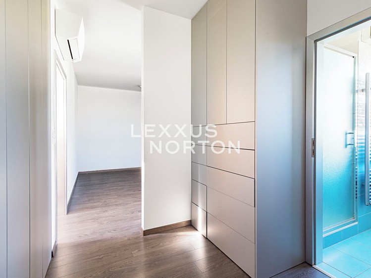 Pronájem rodinného domu 246 m², pozemek 500 m² - foto 6
