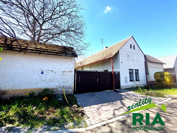 Pronájem rodinného domu 230 m², pozemek 846 m² - foto 7