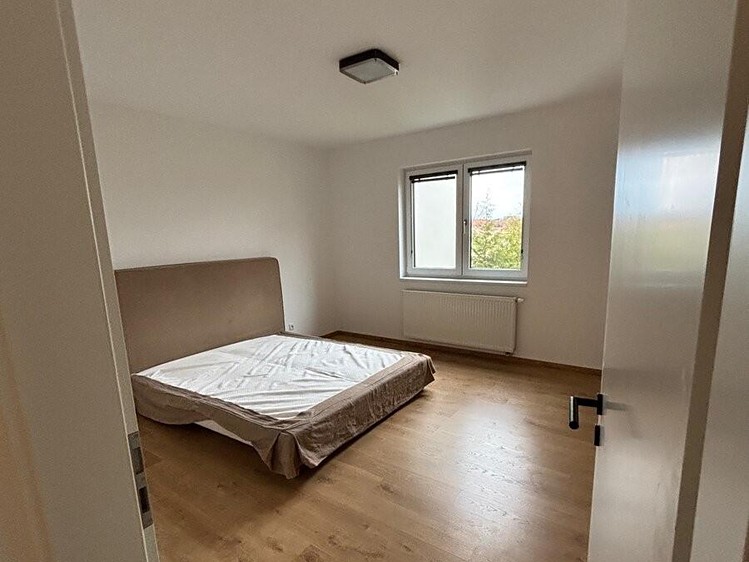 Pronájem rodinného domu 120 m², pozemek 20 m² - foto 7