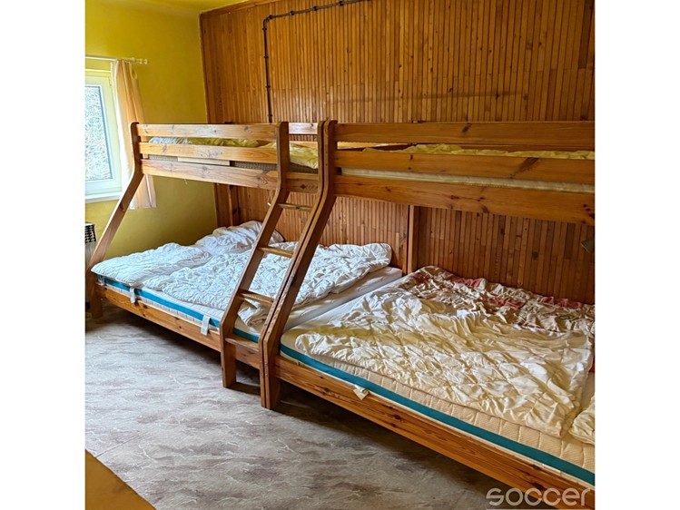 Pronájem  chaty 600 m², pozemek 11 000 m² - foto 5