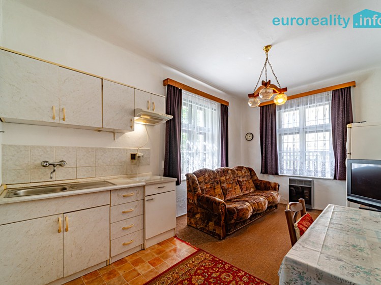 Pronájem rodinného domu 95 m², pozemek 238 m² - foto 3